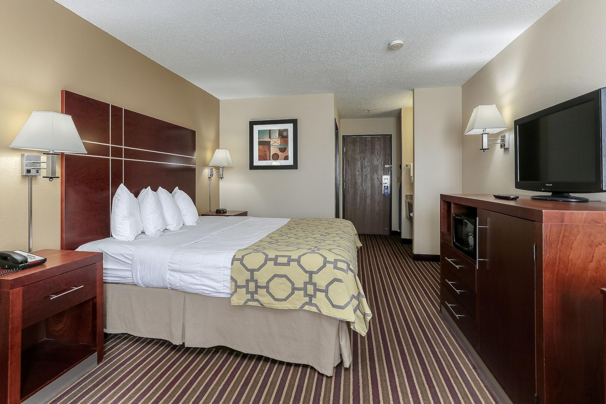 Baymont By Wyndham Bowling Green Exterior photo